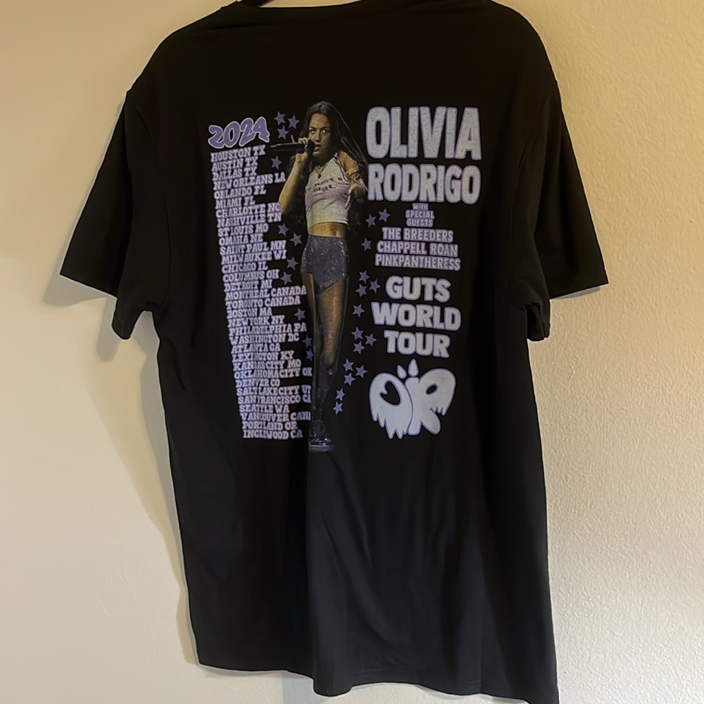 Olivia Rodrigo GUTS World Tour Merch Shirt Tee Music Pop OR 2024 Large New - Picture 4 of 5